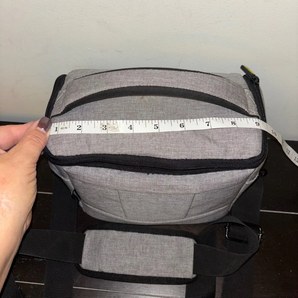 ProMaster Impulse 7244 | Gray Padded Camera Bag w‎ Shoulder Strap and Rain Cover